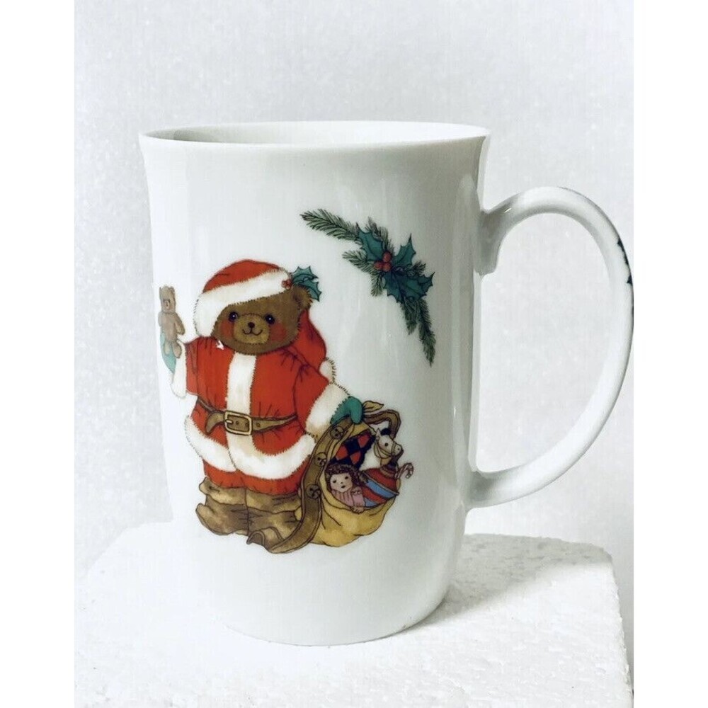 MIKASA Fine China Christmas Bear by Sandy Lehman 8 oz. Coffee Mug 4” Tea Cup